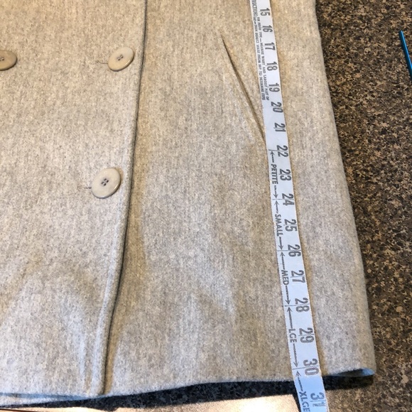 LL Bean gray wool/cashmere blend pea coat size P12 - Picture 10 of 10